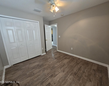 4119 Pebble Brooke Circle - Photo Thumbnail 7