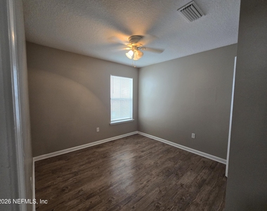 4119 Pebble Brooke Circle - Photo Thumbnail 6