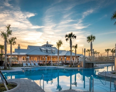 150 Hubbard Bend - Photo Thumbnail 2