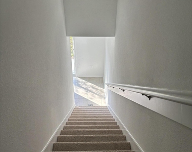 189 Tidal Beach Avenue - Photo Thumbnail 5