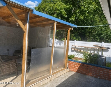 45013 Amhurst Oaks Drive - Photo Thumbnail 15