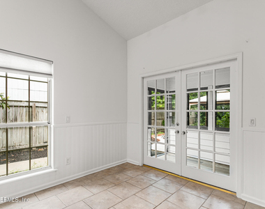8621 Goodbys Trace Drive - Photo Thumbnail 17