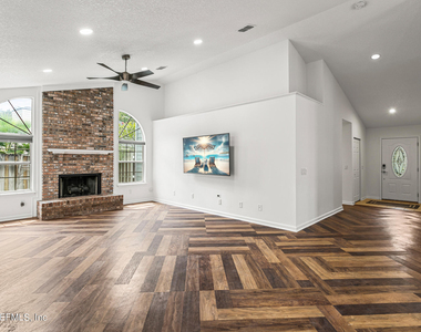 8621 Goodbys Trace Drive - Photo Thumbnail 31
