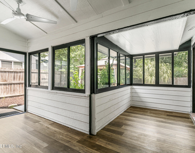 8621 Goodbys Trace Drive - Photo Thumbnail 33