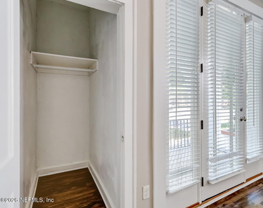 1009 Stockton Street - Photo Thumbnail 17