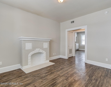 1009 Stockton Street - Photo Thumbnail 14