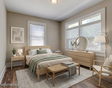 1009 Stockton Street - Photo Thumbnail 7