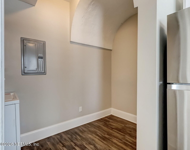1009 Stockton Street - Photo Thumbnail 26