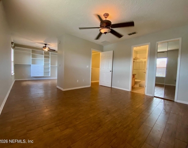 1530 Vineland Circle - Photo Thumbnail 30