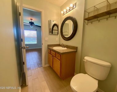 1530 Vineland Circle - Photo Thumbnail 20