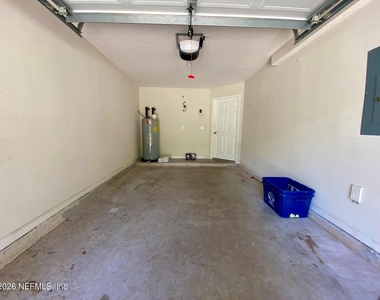 1530 Vineland Circle - Photo Thumbnail 36