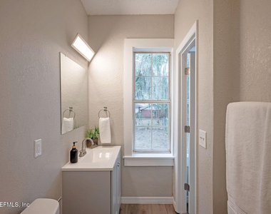 325 Alder Street - Photo Thumbnail 34