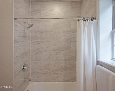 325 Alder Street - Photo Thumbnail 38
