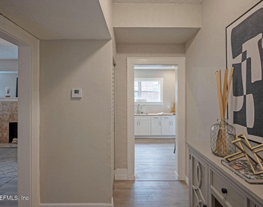325 Alder Street - Photo Thumbnail 18