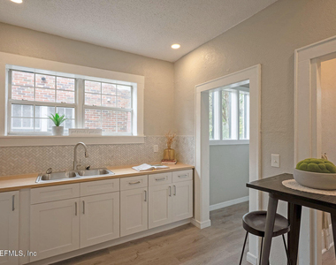 325 Alder Street - Photo Thumbnail 19