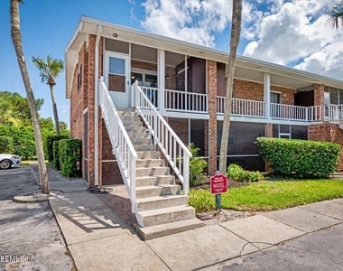 22 Comares Avenue - Photo Thumbnail 25