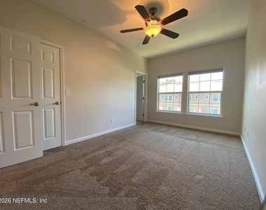 11312 Estancia Villa Circle - Photo Thumbnail 16