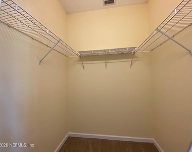 11312 Estancia Villa Circle - Photo Thumbnail 17