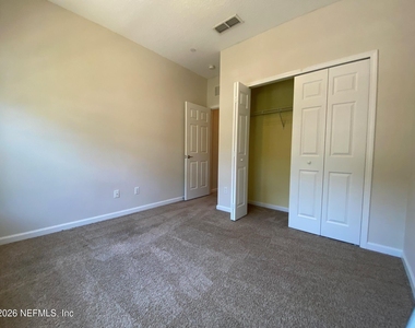 11312 Estancia Villa Circle - Photo Thumbnail 25