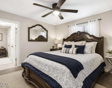 6419 N Ballejo Court N - Photo Thumbnail 13