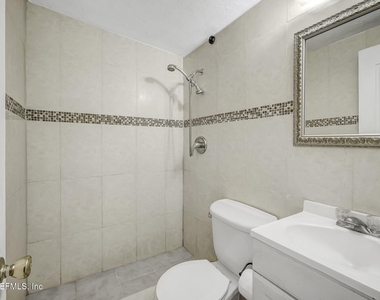 3223 Victoria Park Road - Photo Thumbnail 26