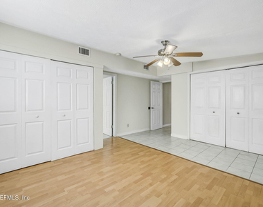 3223 Victoria Park Road - Photo Thumbnail 16