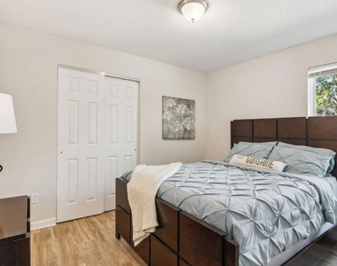 13543 Saddlewood Parkway - Photo Thumbnail 19
