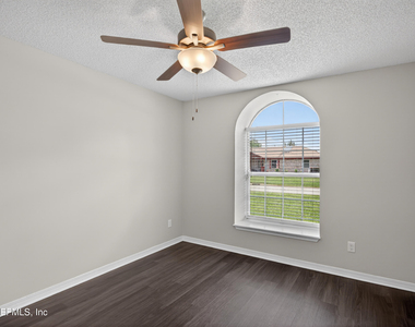 3550 Sheldrake Drive - Photo Thumbnail 20