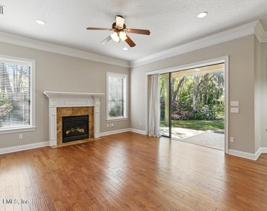 5105 Foliage Way - Photo Thumbnail 8
