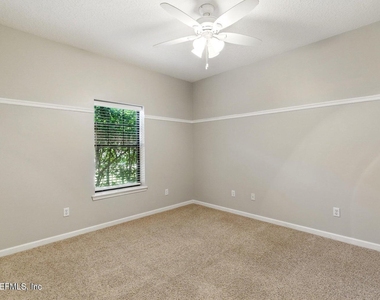 5105 Foliage Way - Photo Thumbnail 14