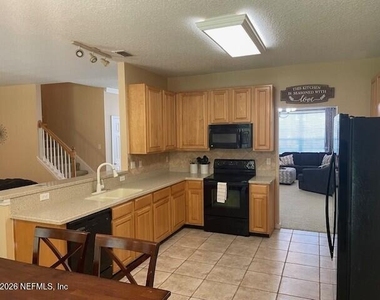 2543 Willow Creek Drive - Photo Thumbnail 10