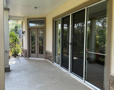 1439 Barrington Circle - Photo Thumbnail 25