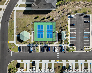 66 Pamplona Drive - Photo Thumbnail 14
