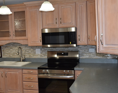 1405 E Central Road - Photo Thumbnail 5
