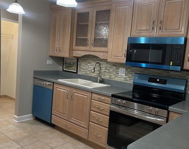 1405 E Central Road - Photo Thumbnail 1