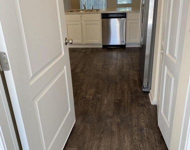 7925 Echo Springs Road - Photo Thumbnail 12
