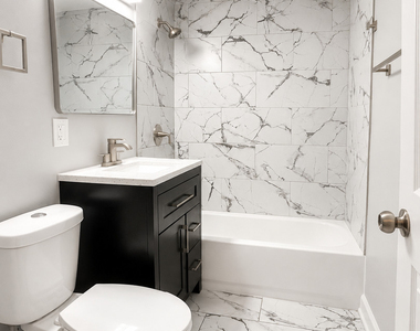 1249 S Kolin Avenue - Photo Thumbnail 9