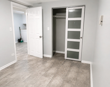 1249 S Kolin Avenue - Photo Thumbnail 5