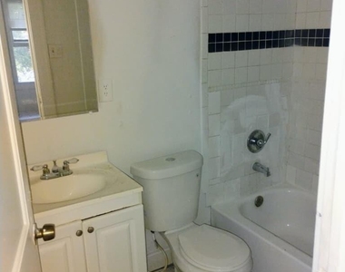 1104 Tyler Street - Photo Thumbnail 13