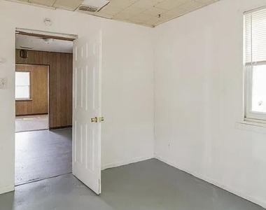 3124 4th Street - Photo Thumbnail 7