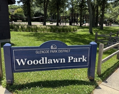317 Woodlawn Avenue - Photo Thumbnail 15