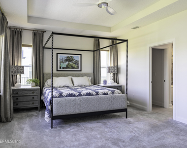 57 Waverly Way - Photo Thumbnail 1