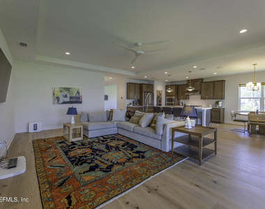 57 Waverly Way - Photo Thumbnail 7