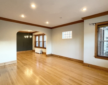 4943 N Marmora Avenue - Photo Thumbnail 1