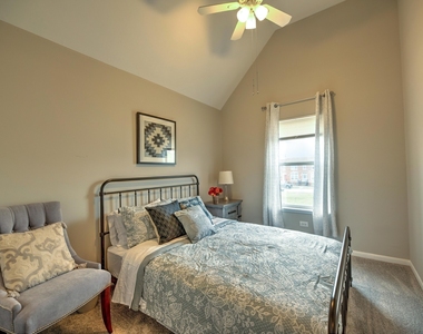 2718 W Washington Boulevard - Photo Thumbnail 9