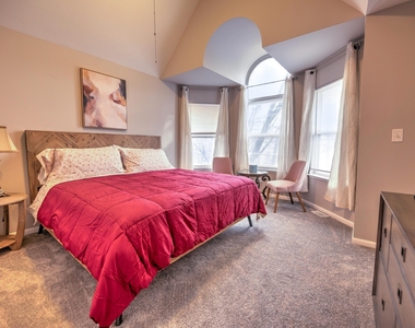 2718 W Washington Boulevard - Photo Thumbnail 6