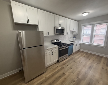 106 Lincoln Avenue - Photo Thumbnail 9