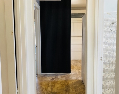 8042 S Hermitage Avenue - Photo Thumbnail 14