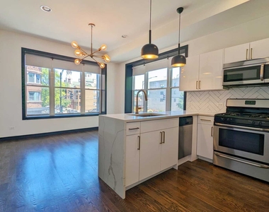 2301 W Chicago Avenue - Photo Thumbnail 4