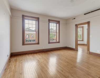 222 W Main Street - Photo Thumbnail 12